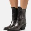 Bronx Next Low Kole - Cowboy/Biker Ankle Boot - Gunmetal -Fashion Shop 0f00dc74a523476bbe836e843caf557e