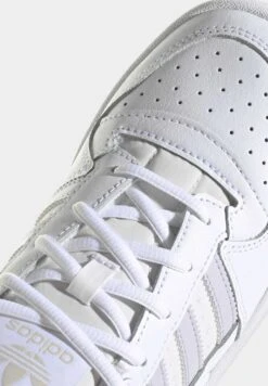 Adidas Originals Forum Low- Trainers - Cloud White Silver Dawn Off White -Fashion Shop 15cfc32208384669a2a9e046b10e0cb7