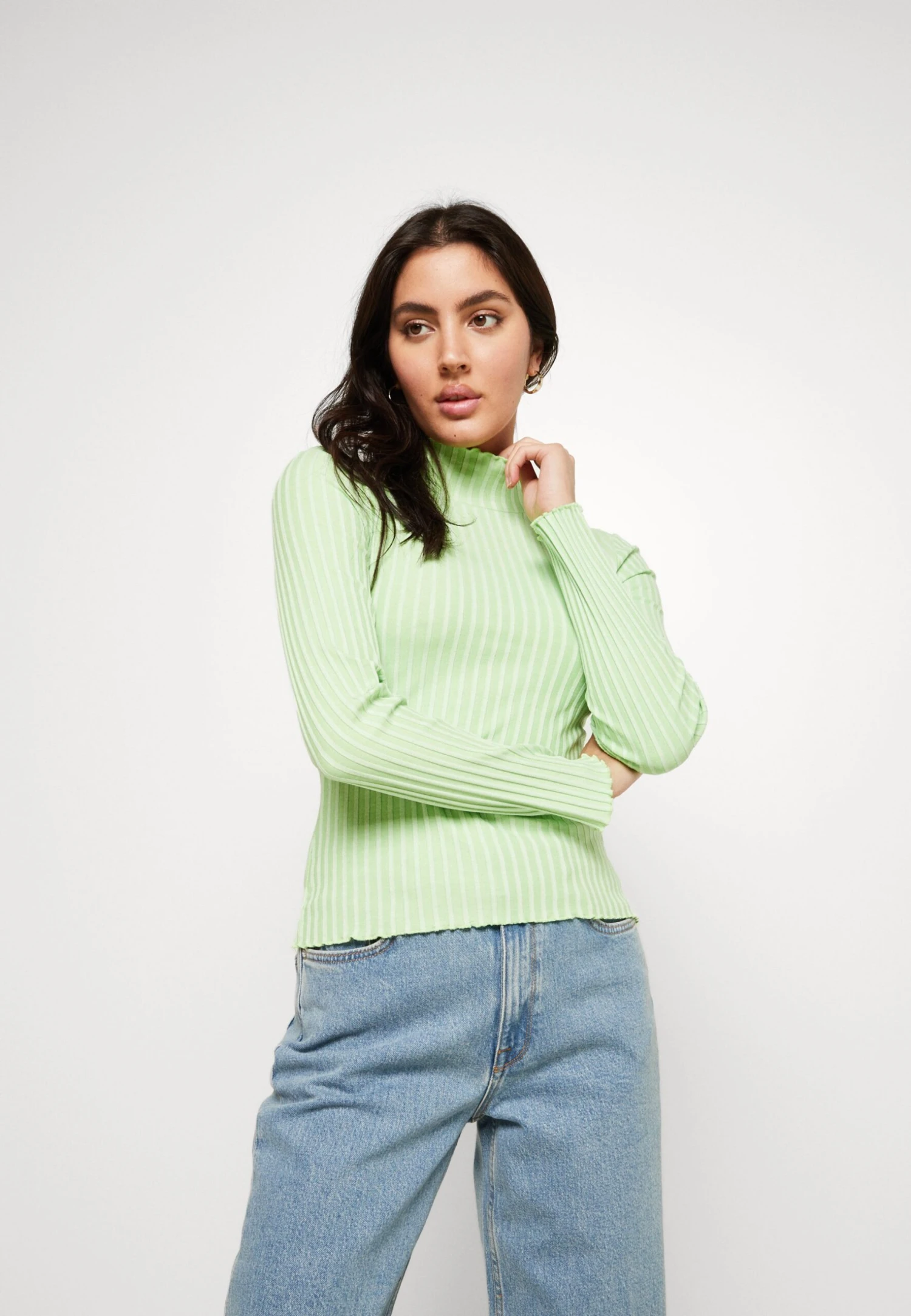 Selected Femme Slfwilma T Neck - Long Sleeved Top - Pistachio Green 6 Selected Femme Slfwilma T Neck - Long Sleeved Top - Pistachio Green - Image 4
