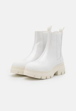 Calvin Klein Jeans Chunky Combat Chelsea Boot - Platform Ankle Boots - White 10 Calvin Klein Jeans Chunky Combat Chelsea Boot - Platform Ankle Boots - White -Fashion Shop 27df2b3a01cb445ab29da5d785bbe239