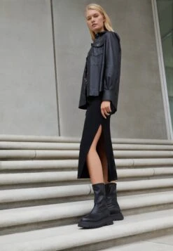 Pavement Halsey - Classic Ankle Boots - Black