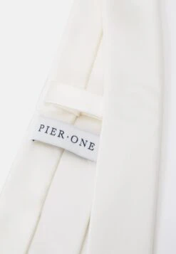 Pier One Set - Pocket Square - White 9 Pier One Set - Pocket Square - White -Fashion Shop 42cb520aca934f35a8d84b5e9545053f