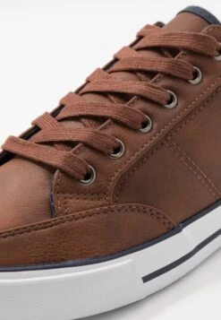 Pier One Trainers - Cognac -Fashion Shop 4fce289cf24f430ab9774853c35a696c