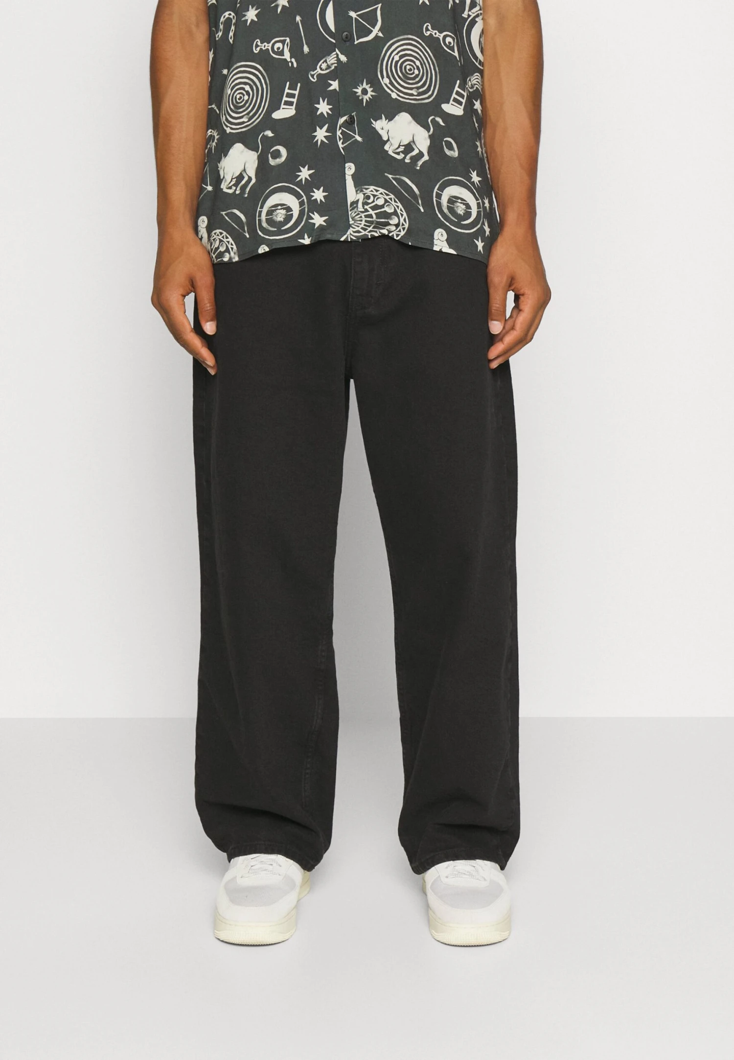 YOURTURN Baggy Jeans Unisex - Relaxed Fit Jeans - Black Denim 3 YOURTURN Baggy Jeans Unisex - Relaxed Fit Jeans - Black Denim