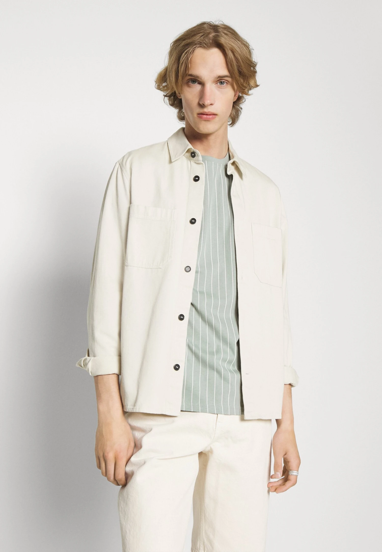 Pier One Print T-Shirt - Light Green 6 Pier One Print T-Shirt - Light Green - Image 4