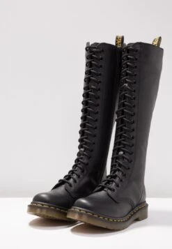 Dr. Martens 1B60 20 Eye Boot - Lace-Up Boots - Black -Fashion Shop 6cd50b789d144ae2a3e5fd8852aaa3c2