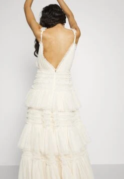 Needle & Thread ExclusiveCandice Gown - Occasion Wear - Cream -Fashion Shop 6ec5dde2c9e24a61bd4fbd954f3a0b73