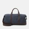 Pier One Unisex - Holdall - Dark Blue -Fashion Shop 6f4eb57ee95f4b278d536353381a1e8a