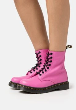 Dr. Martens 1460 Pascal - Lace-Up Ankle Boots - Thrift Pink