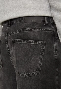 YOURTURN Unisex - Relaxed Fit Jeans - Black -Fashion Shop 7caa8213986c467a8076d3295b8a6d00