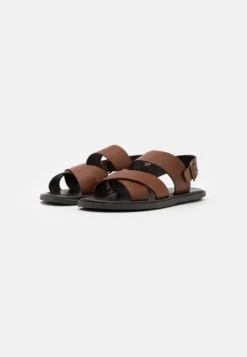 Pier One Unisex - Sandals - Cognac -Fashion Shop 93d59b6c78964396a0134fb24776a5f7