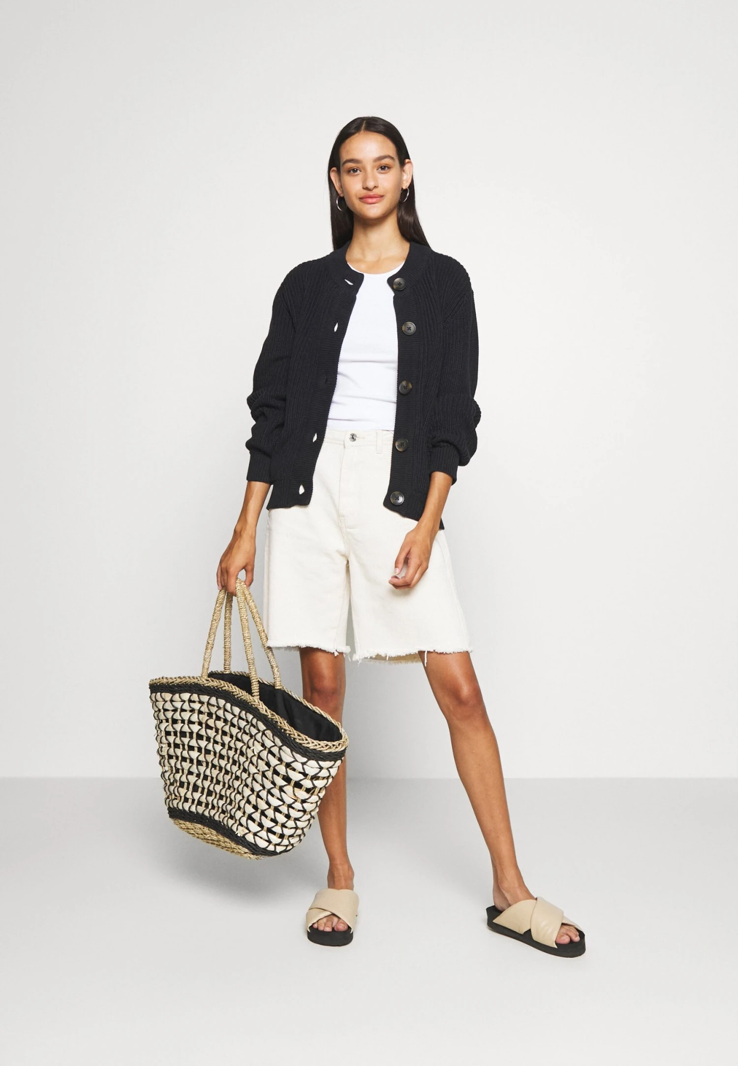 Minimum Affie - Cardigan - Black 4 Minimum Affie - Cardigan - Black - Image 2