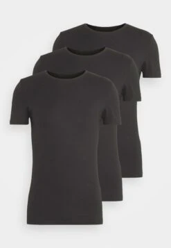 Pier One 3 Pack Muscle Fit- Basic T-Shirt - Black -Fashion Shop ae0e343dfa2647b68dad7cd6f5e6671e