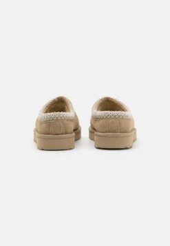 Ugg Tasman - Slippers - Mustard Seed/White -Fashion Shop c2f87fae95474bc597c678d01fed6684