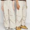 YOURTURN Unisex - Cargo Trousers - White -Fashion Shop d341362de376454dbb3f1f7266aaf253