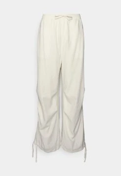 YOURTURN Genderless Parachute Unisex - Trousers - White 12 YOURTURN Genderless Parachute Unisex - Trousers - White -Fashion Shop e139fd63cae746a1b32af638a2d54d38