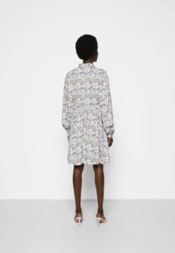 Selected Femme Judita Dress - Day Dress -Fashion Shop e4228e9299f2438e9fe3fd6f94ecaade