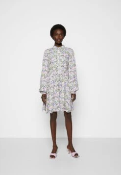 Selected Femme Judita Dress - Day Dress -Fashion Shop e98d971952924a41a661d2071c96ddca