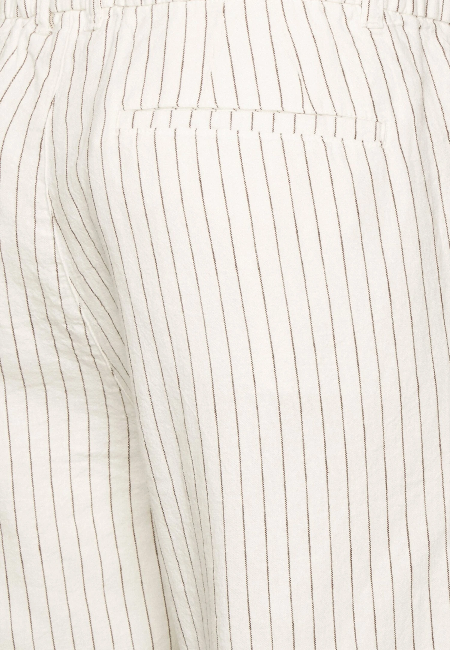 Pier One Linen Blend Drawcord Shorts- Shorts - Off-White 5 Pier One Linen Blend Drawcord Shorts- Shorts - Off-White - Image 3